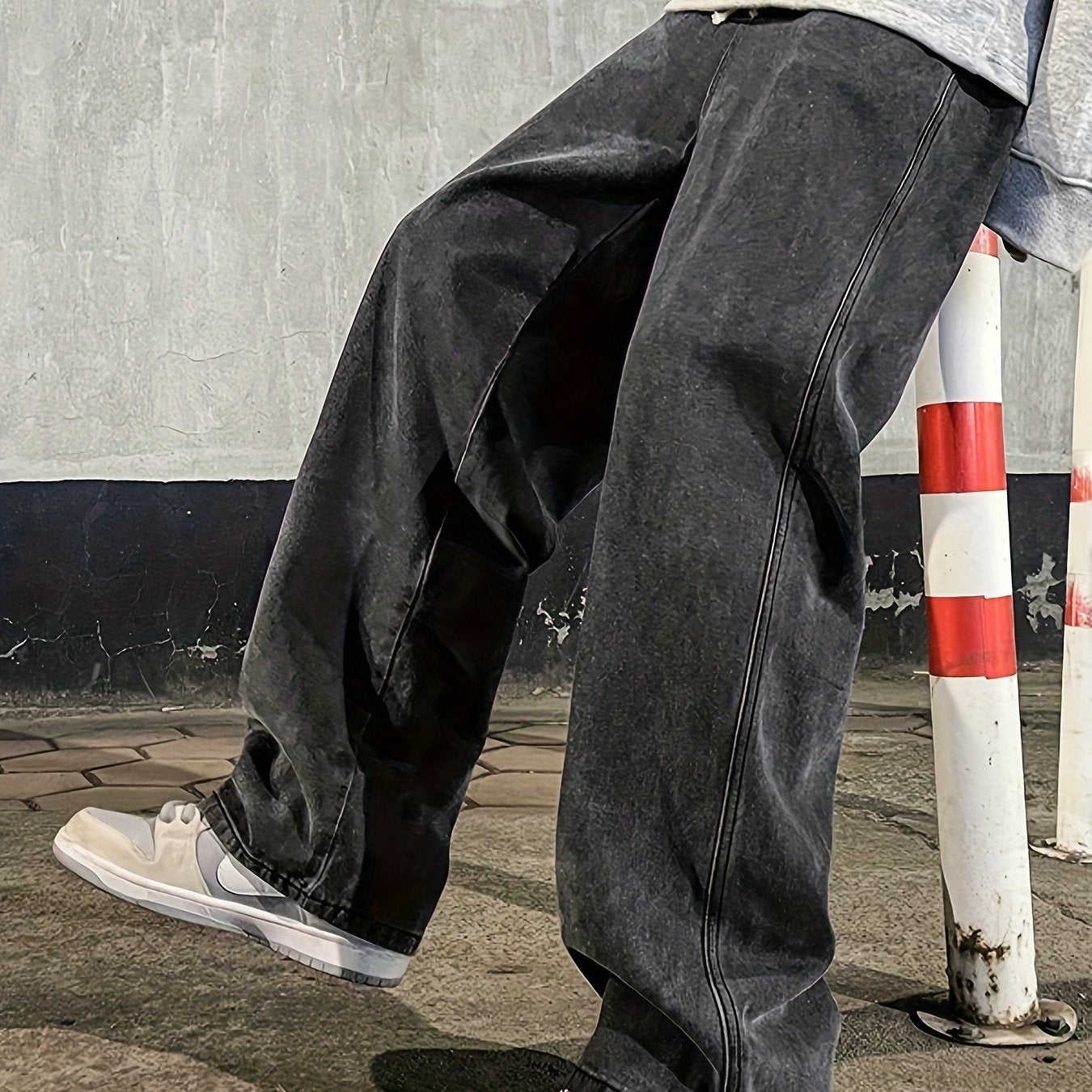 Mens Fashion Jeans - Rich Solid Color, Loose Fit, Classic Straight Leg, High-Quality Denim, Perfect for Daily Casual Wear, Inspired by Street Style Fashion Trends - Snug & Style